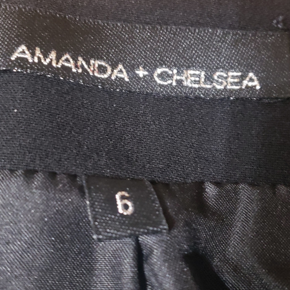 Skirt - Picture 2 of 3